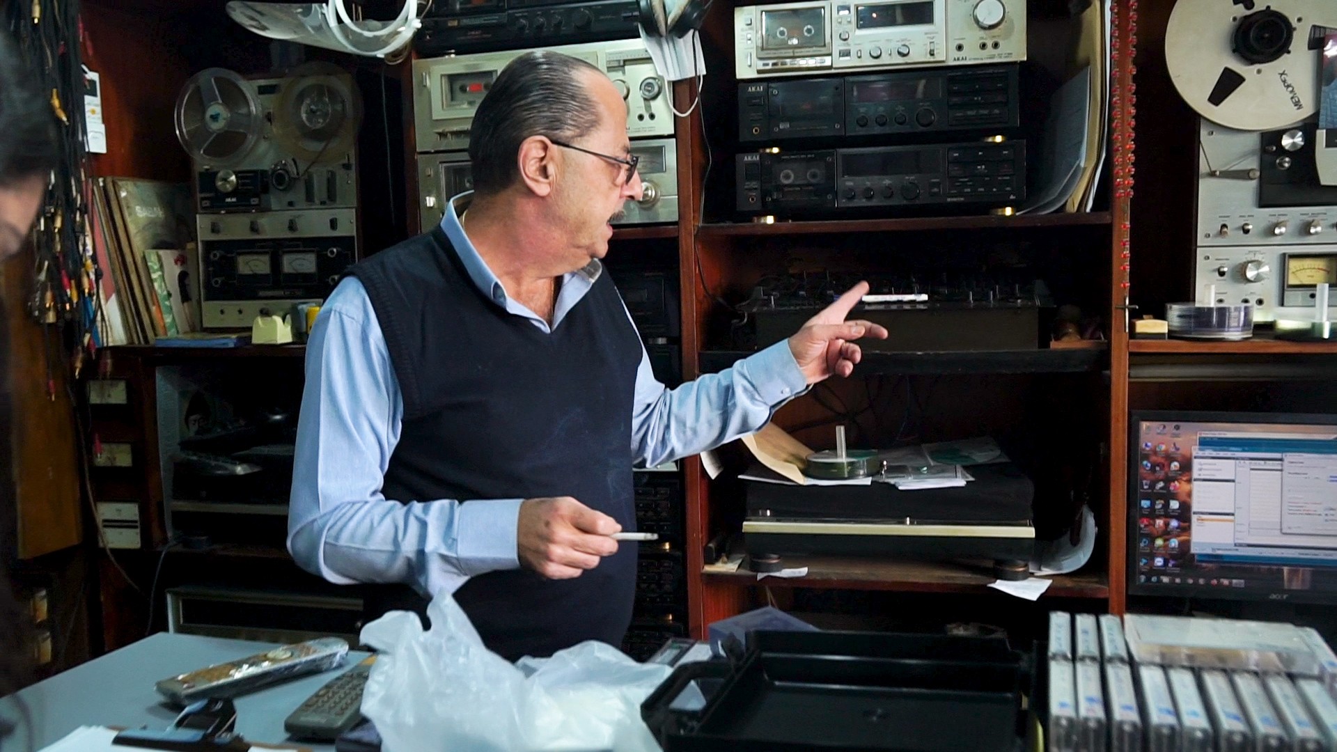 The owner of Super-Out Audio and Hi-Fi shop at work