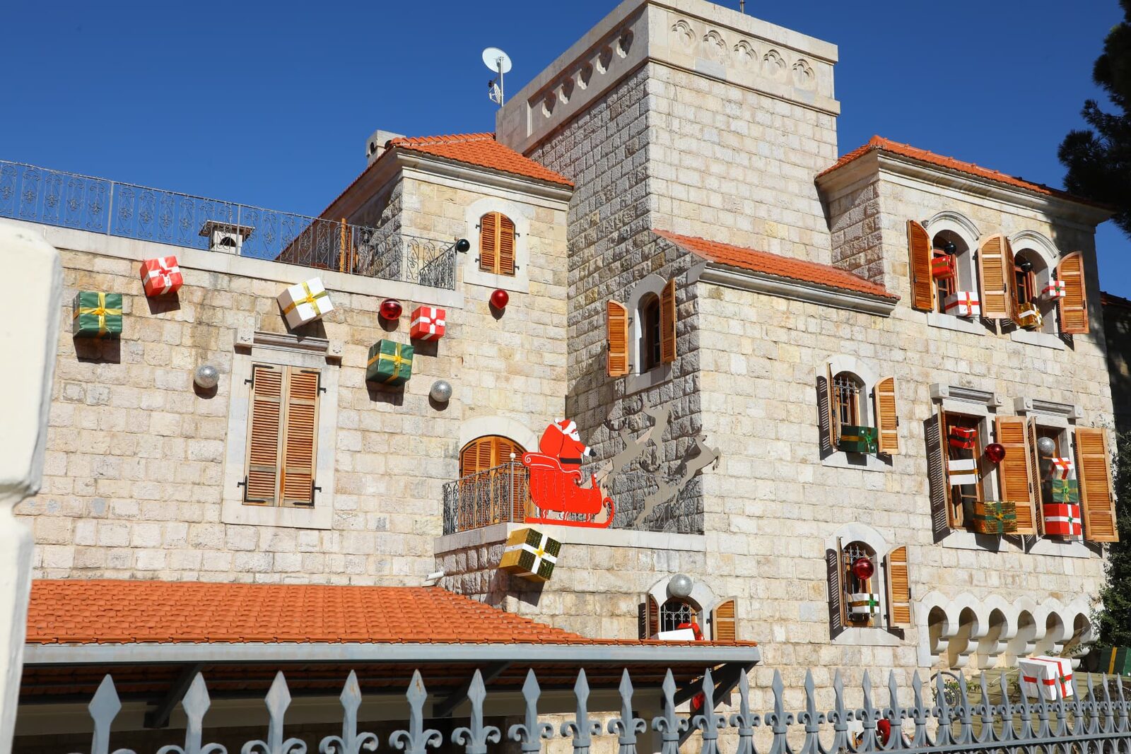 The heritage house decorated for Christmas